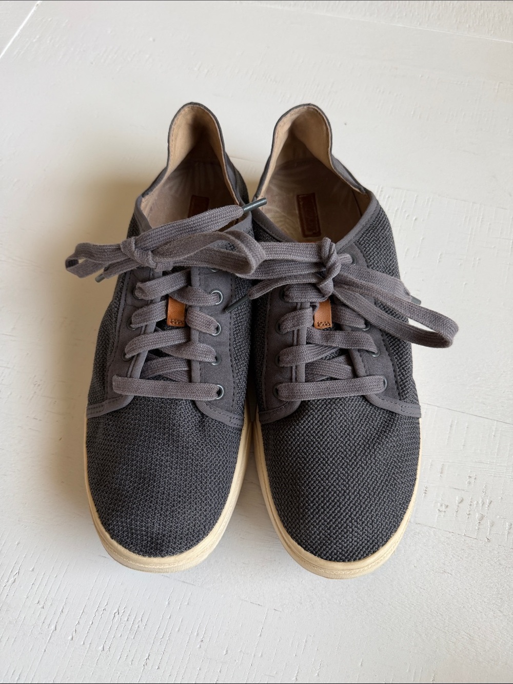 Olukai Sneakers